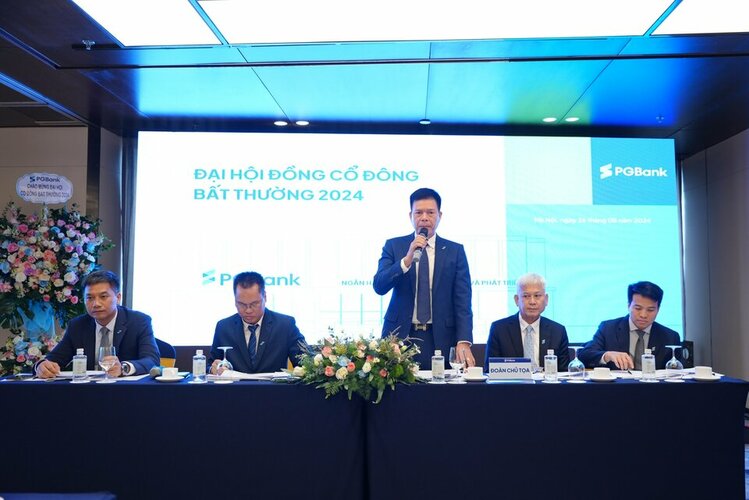 Ông Phạm Mạnh Thắng - Chủ tịch HĐQT PGBank điều hành Đại hội 2_ko lo go.jpg Ông Phạm Mạnh Thắng - Chủ tịch HĐQT PGBank điều hành Đại hội 2_ko lo go.jpg