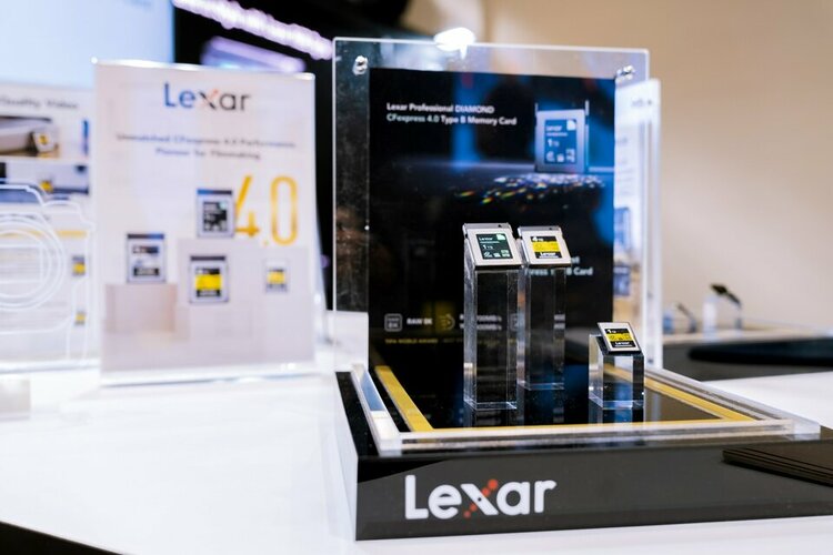 Products display_CFexpress 4.0 memory cards_ko lo go.jpg Products display_CFexpress 4.0 memory cards_ko lo go.jpg