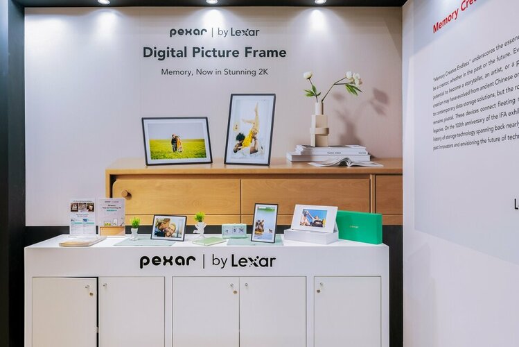 pexar digital picture frame_ko lo go.jpg pexar digital picture frame_ko lo go.jpg
