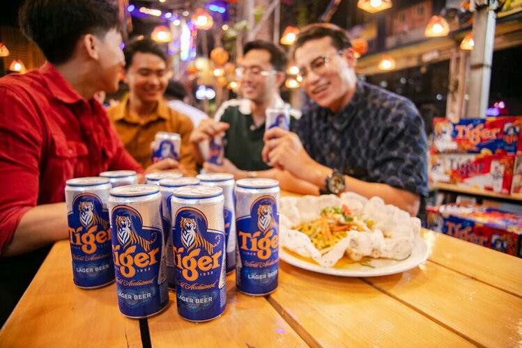 Chương trình áp dụng cho sản phẩm Tiger lon cao 330ml, Tiger Coolpack 250ml, và Tiger Crystal ...jpg Chương trình áp dụng cho sản phẩm Tiger lon cao 330ml, Tiger Coolpack 250ml, và Tiger Crystal ...jpg