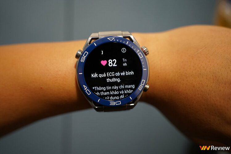 DSC04377_1280 logo mau.jpg