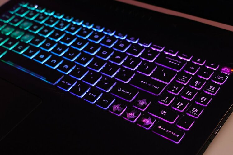 Katana_15_Scenario_Photo__(12)_ko lo go.jpg