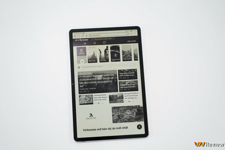 DSC08628_1280 logo mau.jpg