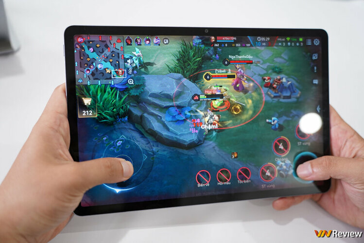 DSC08768_1280 logo mau.jpg