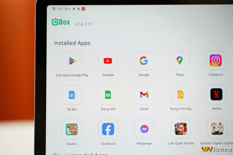 DSC08603_1280 logo mau.jpg