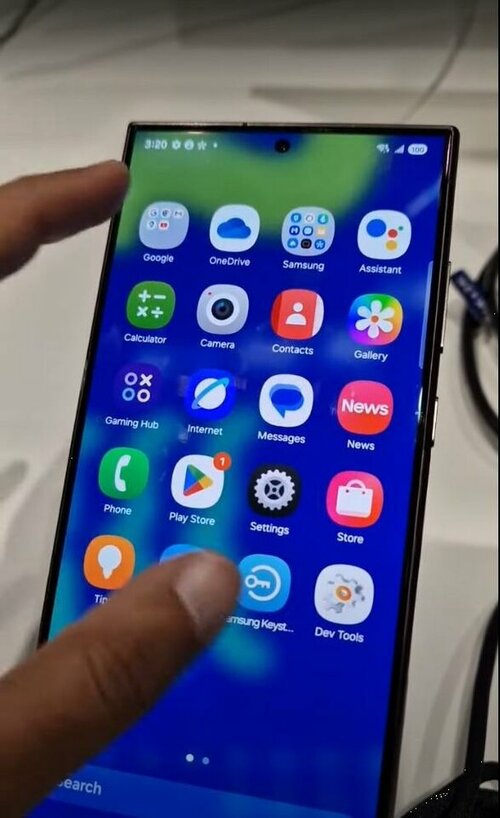 one-ui-7-first-look-3-1728017172202841662058-1728027604519-17280276045811424856816.jpeg_75.jpg