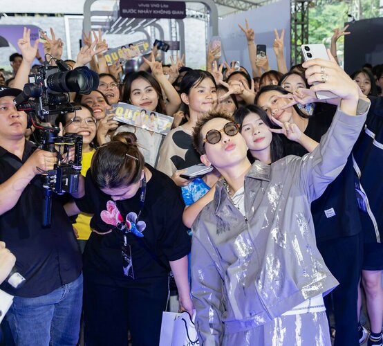 vivo (13)_ko lo go.jpg vivo (13)_ko lo go.jpg