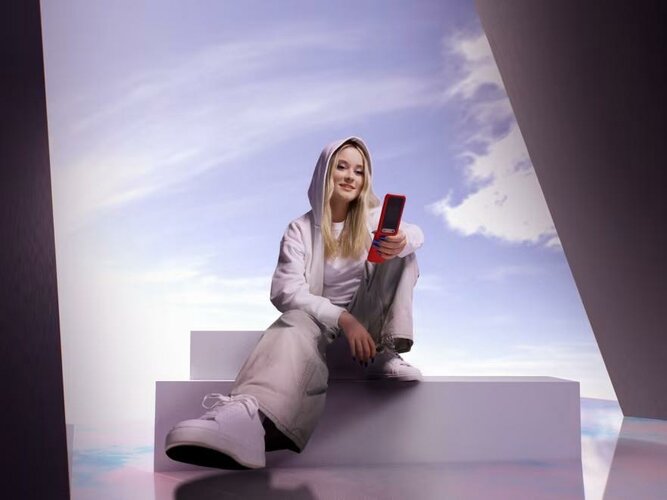 HMD-dang-phat-trien-smartphone-3-1730563256-498-width881height661_jpg_75.jpg