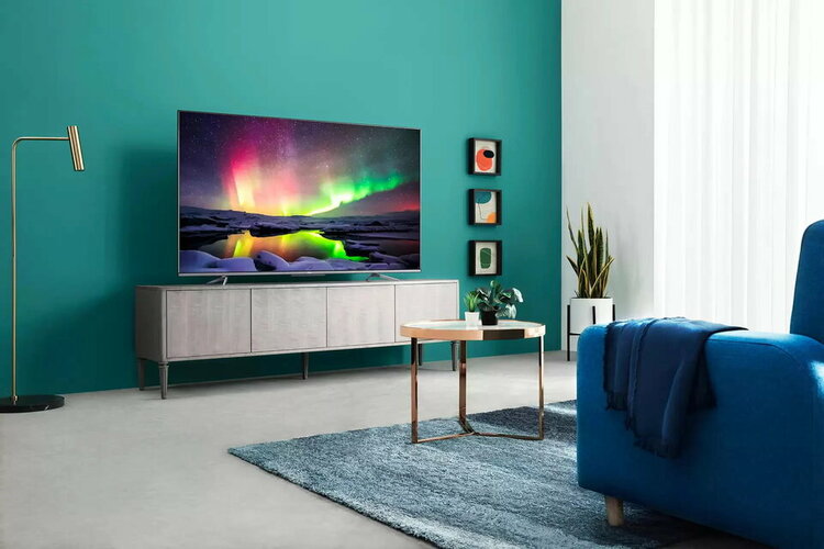 TCl P725.jpg TCl P725.jpg
