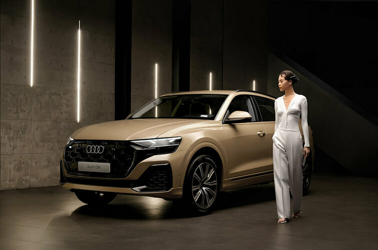 11-11 AUDI Q80844.jpg 11-11 AUDI Q80844.jpg