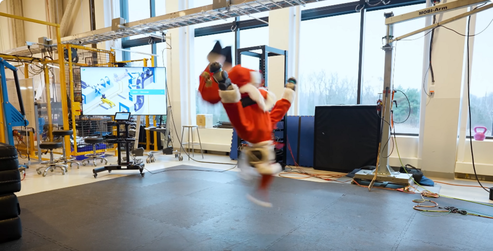 Screenshot 2024-12-25 at 08-43-51 Happy Holidays 2024 Boston Dynamics - YouTube.png