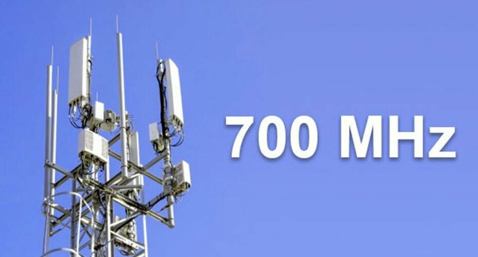dau-gia-bang-tan-700mhz_png_75.jpg