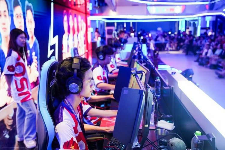 esport-1703838355169.jpeg_75.jpg esport-1703838355169.jpeg_75.jpg