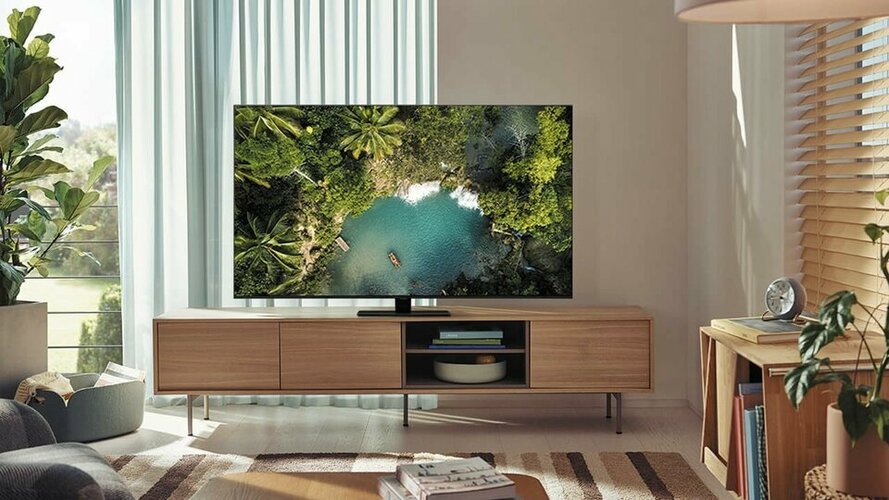 Samsung Q70B.jpg