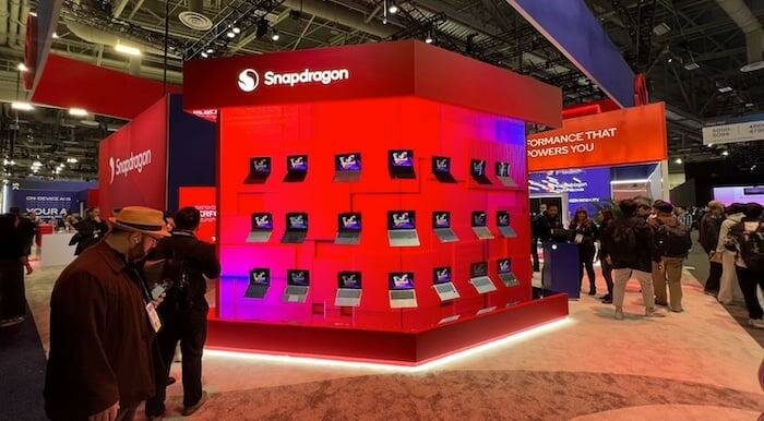 Qualcomms_laptop_display_at_CES_2025_showcasing_Snapdragon_processors_jpg_75.jpg
