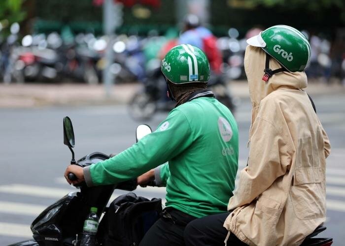 goi-xe-cong-nghe-trong-dip-tet-co-kho-khong-21_jpg_75.jpg