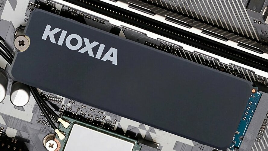 exceria with heatsink 1.jpg