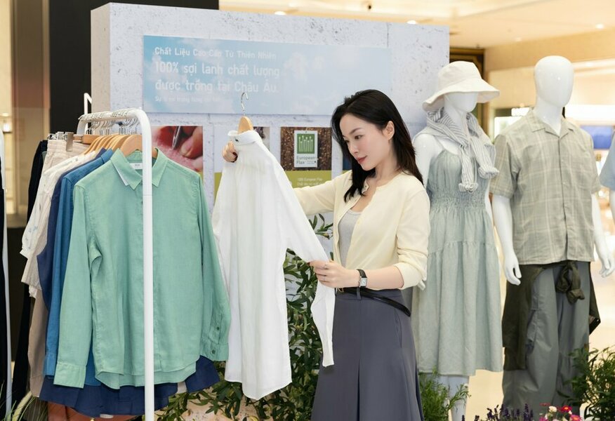 KOL Lê Hà Trúc có mặt tại sự kiện của UNIQLO_ko lo go.jpg