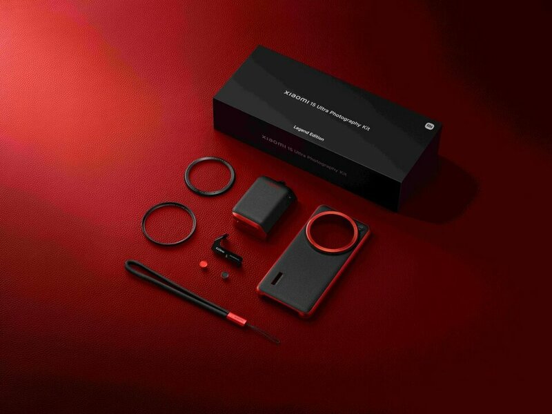 Photography Kit Legend Edition_Unboxing image_without phone (Copy).jpg