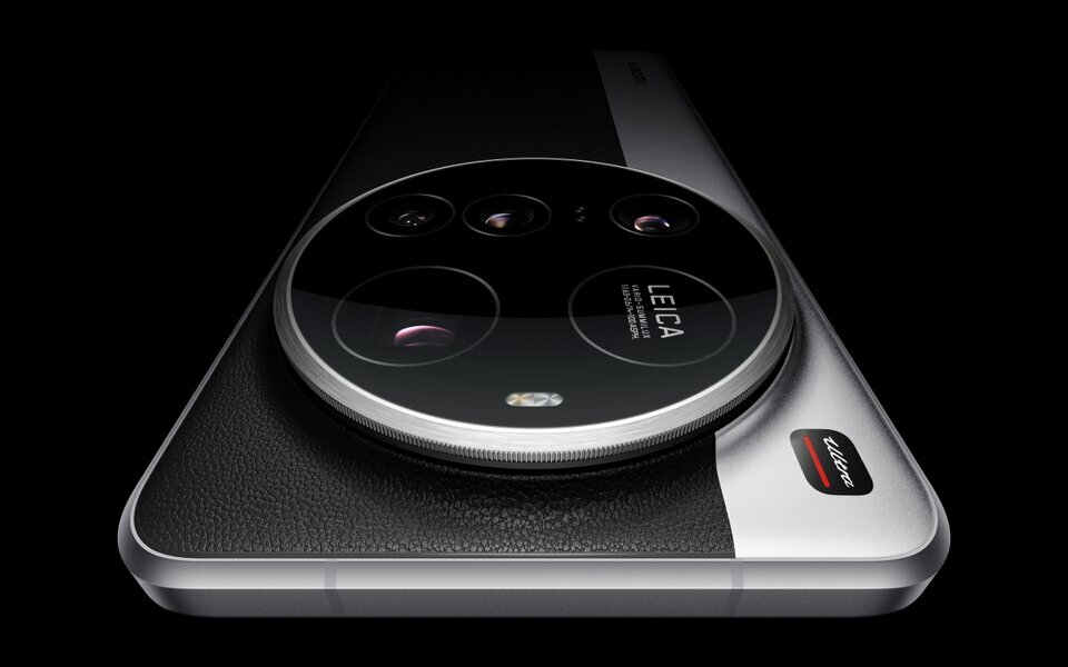 Xiaomi 15 Ultra-Deco 04 (Copy).jpg