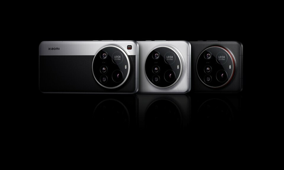 Xiaomi 15 Ultra-Triple (Copy).jpg