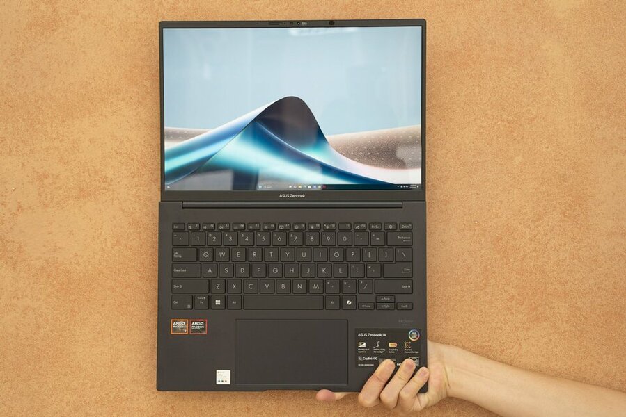 Zenbook 14 (UM3406)17_ko lo go.jpg Zenbook 14 (UM3406)17_ko lo go.jpg