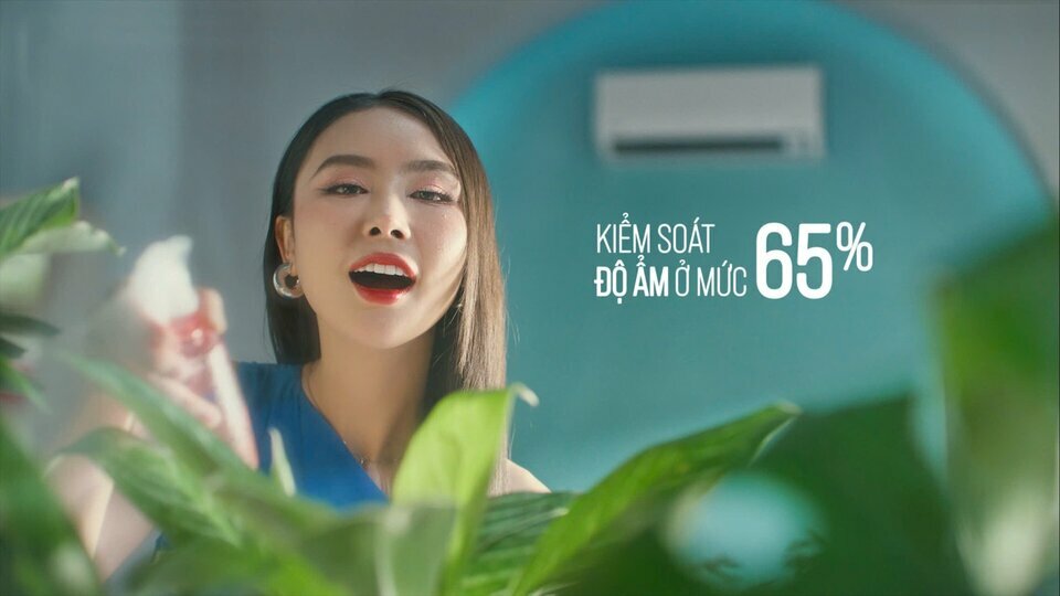 Humi Comfort - Tính năng kiểm soát độ ẩm trong không khí ở mức mục tiêu 65%.jpg
