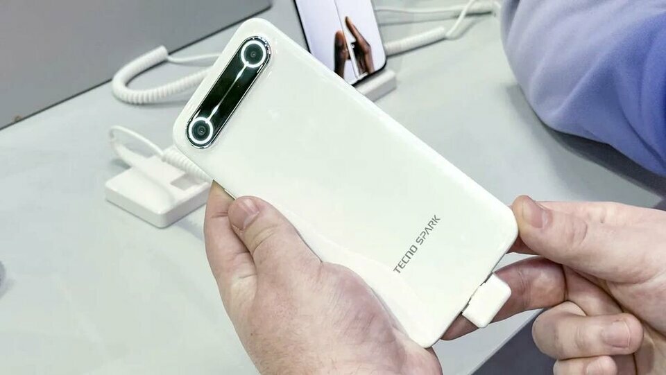 tecno-spark-slim-2-1741167083829_png_75.jpg tecno-spark-slim-2-1741167083829_png_75.jpg