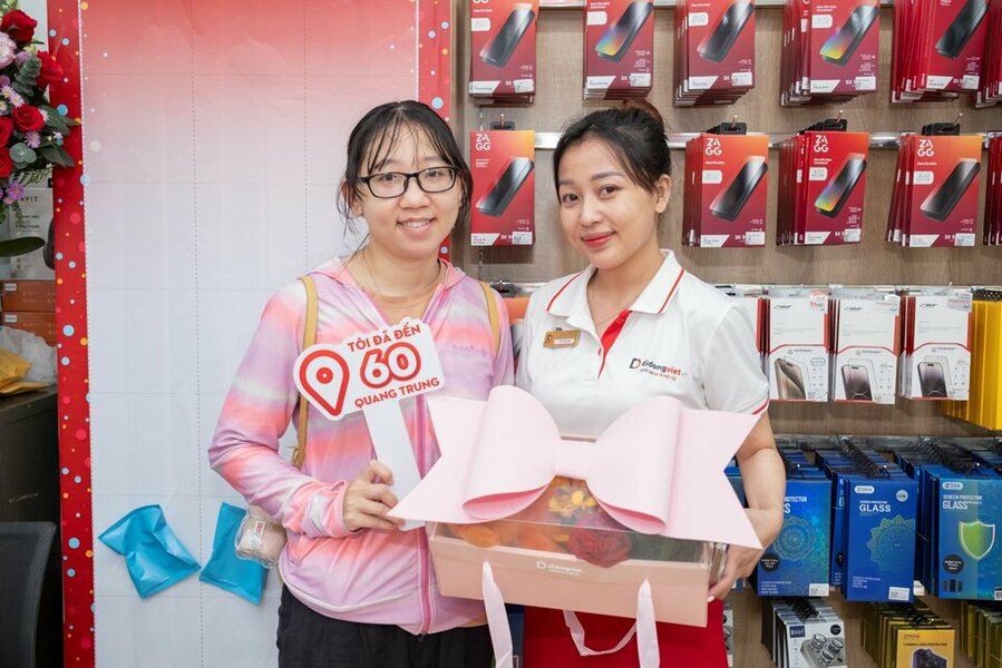 DSCF6750_ko lo go.jpg