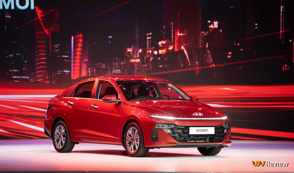 can-canh-hyundai-accent-the-he-moi-ra-mat-thi-truong-viet-nam--4-phien-ban--muc-gia-tu-439-tri...jpg
