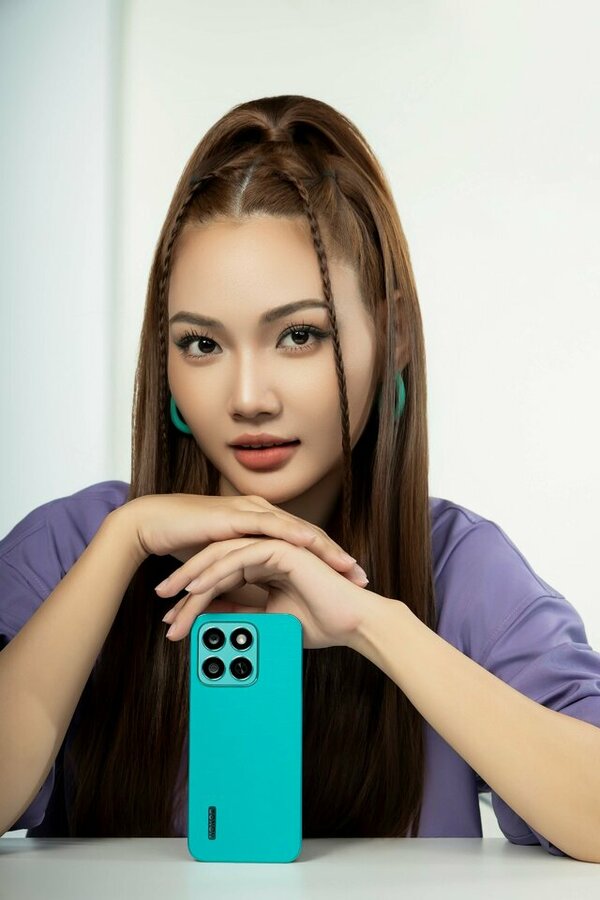 Honor x8c (6)_ko lo go.jpg