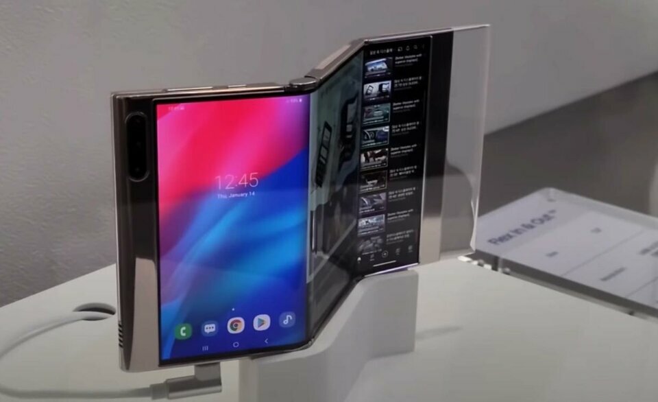 4-sieu-pham-smartphone-man-hinh-gap-cua-Samsung-se-ra-mat-trong-nam-nay-nh-ch-p-m-n-h-nh-2025-...jpg 4-sieu-pham-smartphone-man-hinh-gap-cua-Samsung-se-ra-mat-trong-nam-nay-nh-ch-p-m-n-h-nh-2025-...jpg
