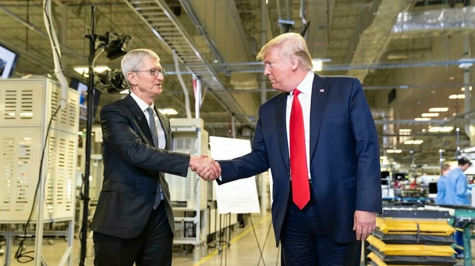 Tong-thong-Trump-tin-rang-Apple-co-the-san-xuat-iPhone-tai-que-nha-annotation-2025-04-09-13262...jpg
