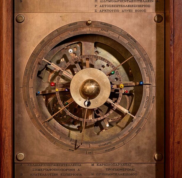 antikythera-mechanism-1-67b49f584eafb_jpg_75.jpg