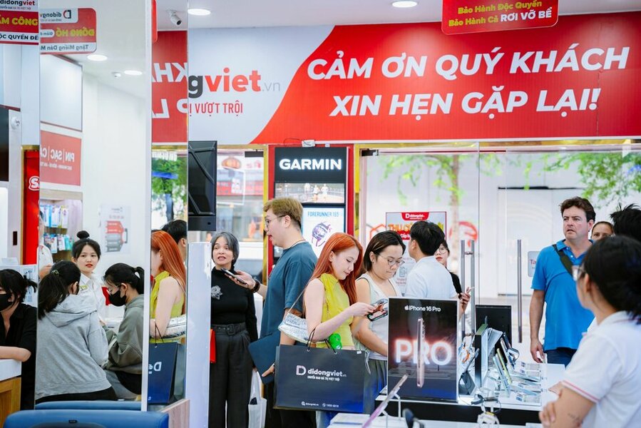 DSC09294_ko lo go.jpg