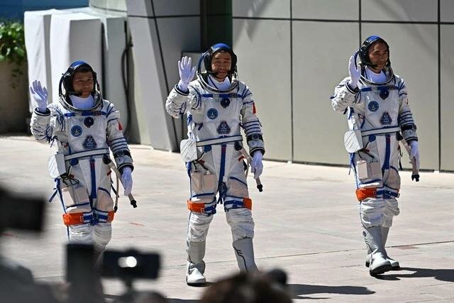 afp2025042443b43wzv4highrescorrectionchinaspace-17454936990721800657457_jpg_75.jpg