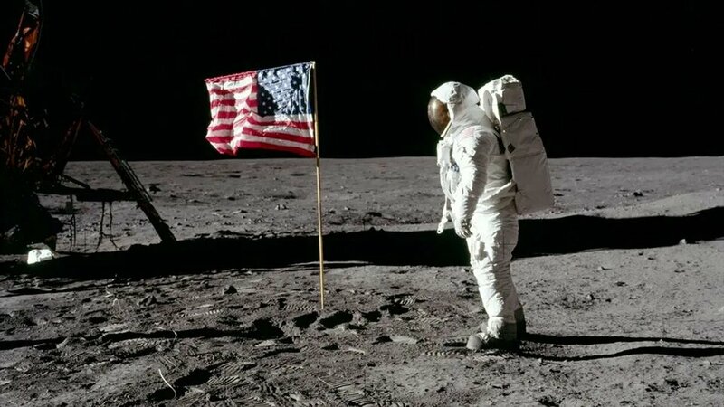 armstrong-l-1745553081527-17455530816031819472513_jpg_75.jpg