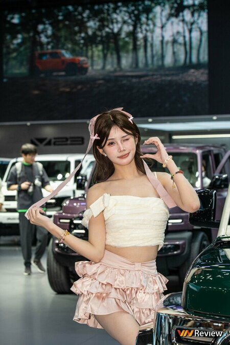 NAM03550 auto shanghai.jpg