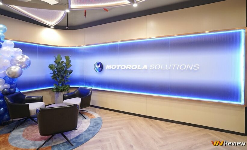 Motorola  (6) (Copy).jpg