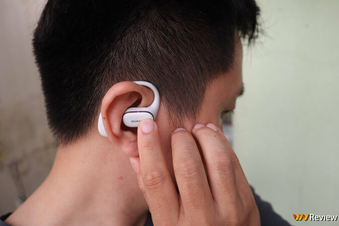 IMG_0126_1280 logo mau.jpg