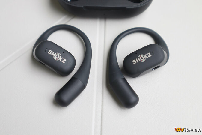 IMG_0230_1280 logo mau.jpg