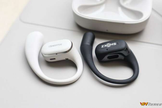 IMG_0103_1280 logo mau.jpg