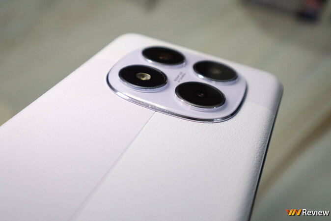 IMG_0298_1280 logo mau.jpg