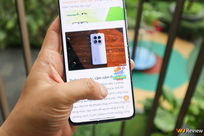 IMG_0408_1280 logo mau.jpg