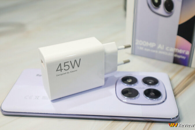 IMG_0392_1280 logo mau.jpg