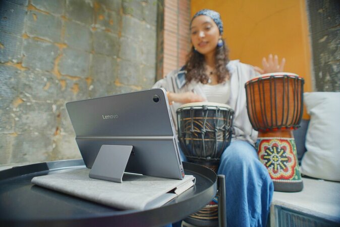 Lenovo Tab Plus_ko lo go.jpg Lenovo Tab Plus_ko lo go.jpg