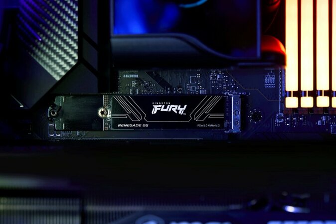 Press Photo_Kingston FURY Renegade G5 SSD 06_ko lo go.jpg Press Photo_Kingston FURY Renegade G5 SSD 06_ko lo go.jpg