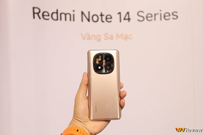 IMG_6987_1280 logo mau.jpg