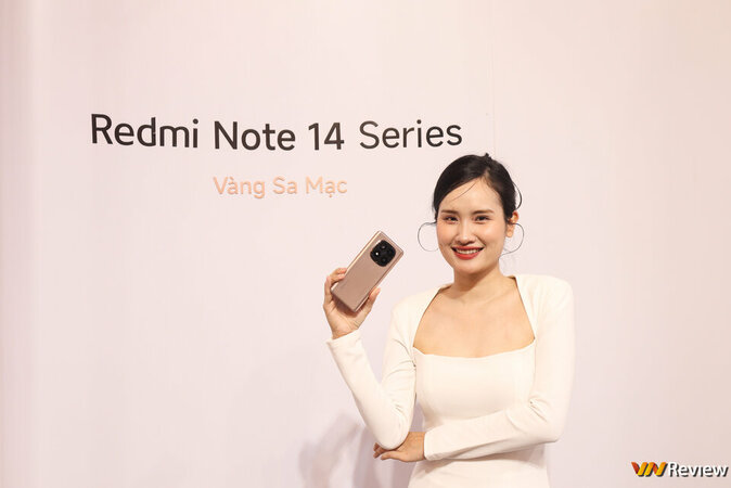 IMG_7007_1280 logo mau.jpg