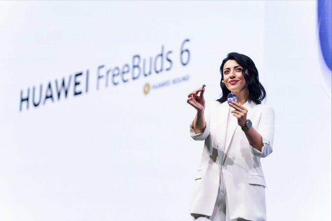 7. Tai nghe HUAWEI FreeBuds 6 được giới thiệu tại Sự kiện_ko lo go.jpg 7. Tai nghe HUAWEI FreeBuds 6 được giới thiệu tại Sự kiện_ko lo go.jpg